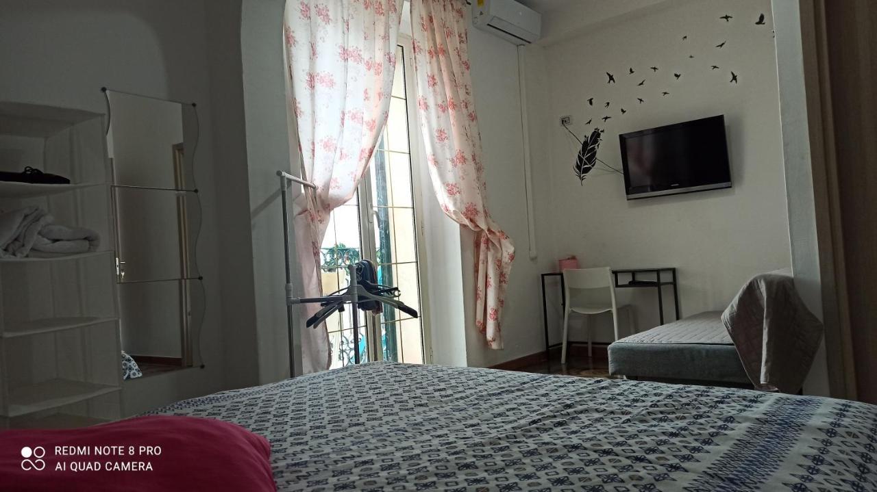 Al Molo Sant'Eligio Hotel Taranto Kültér fotó