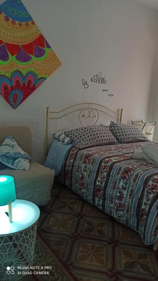 Al Molo Sant'Eligio Hotel Taranto Kültér fotó
