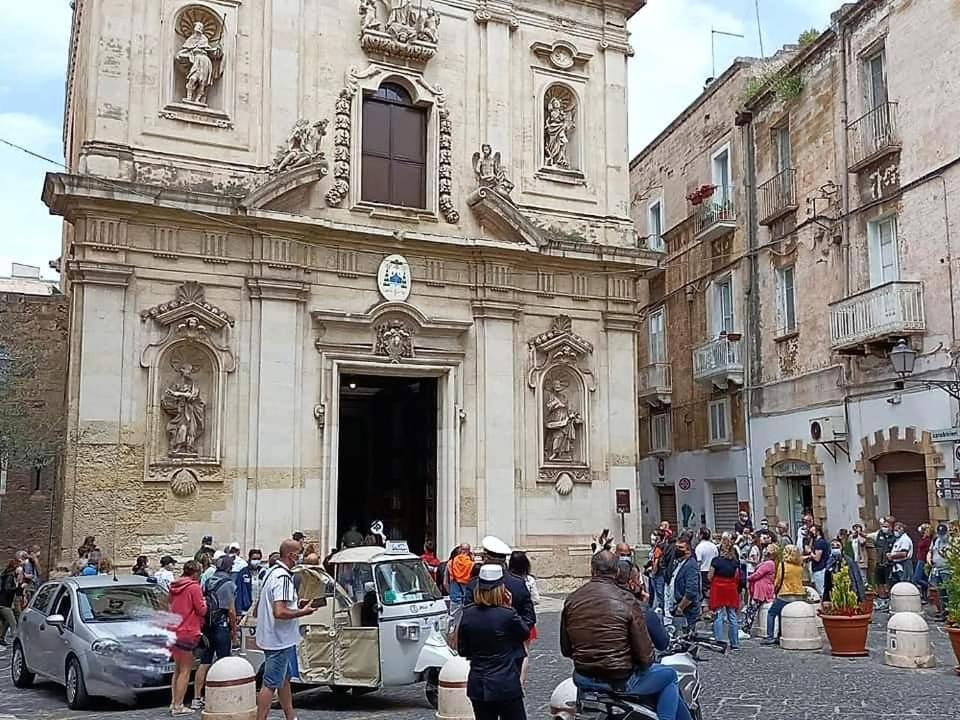 Al Molo Sant'Eligio Hotel Taranto Kültér fotó