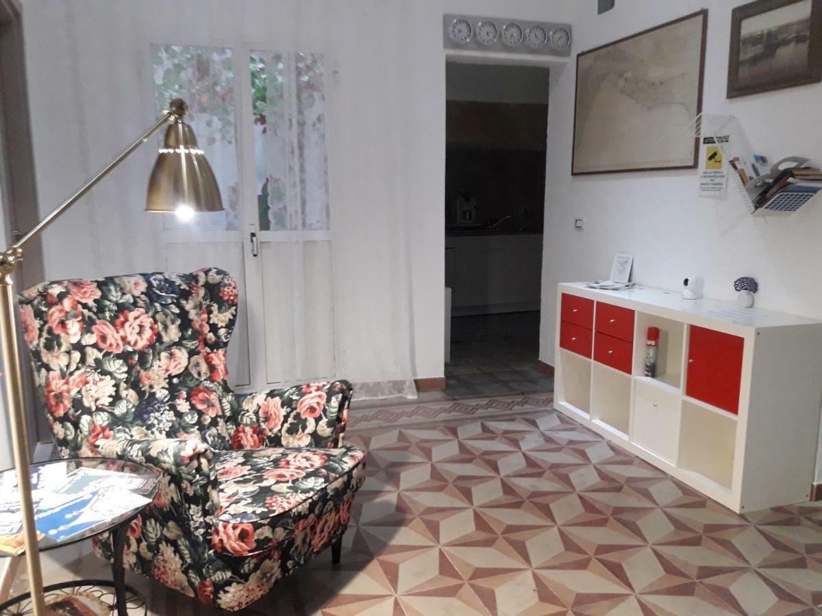Al Molo Sant'Eligio Hotel Taranto Kültér fotó