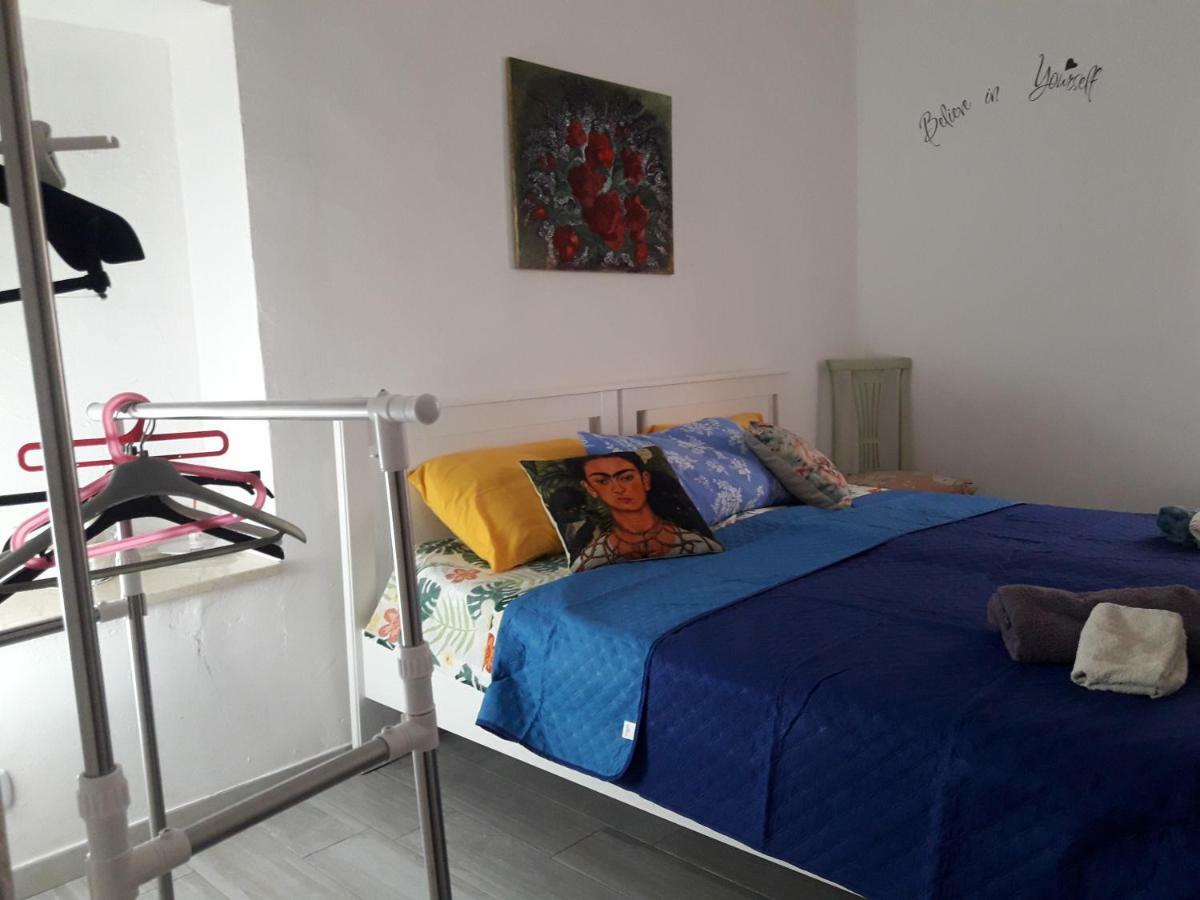 Al Molo Sant'Eligio Hotel Taranto Kültér fotó